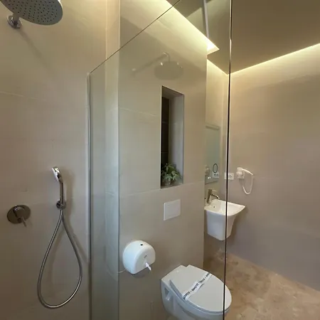 Vd Luxury - Adults Only 16 4*